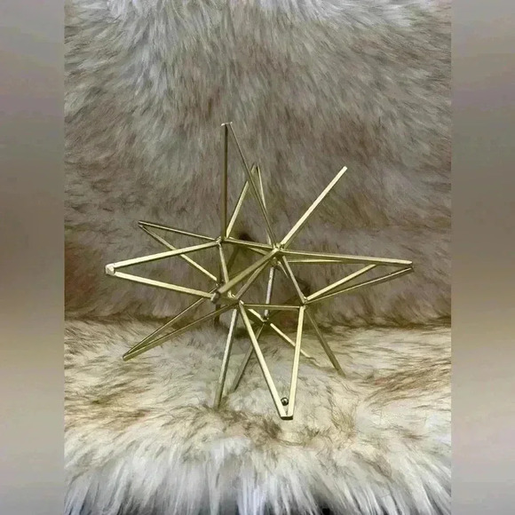 3D faceted STAR centerpiece gold tone - Picture 2 of 2